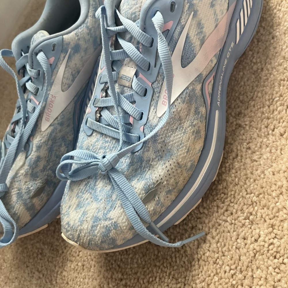 Brooks Women’s Adrenaline GTS 23 - Picture 6 of 14